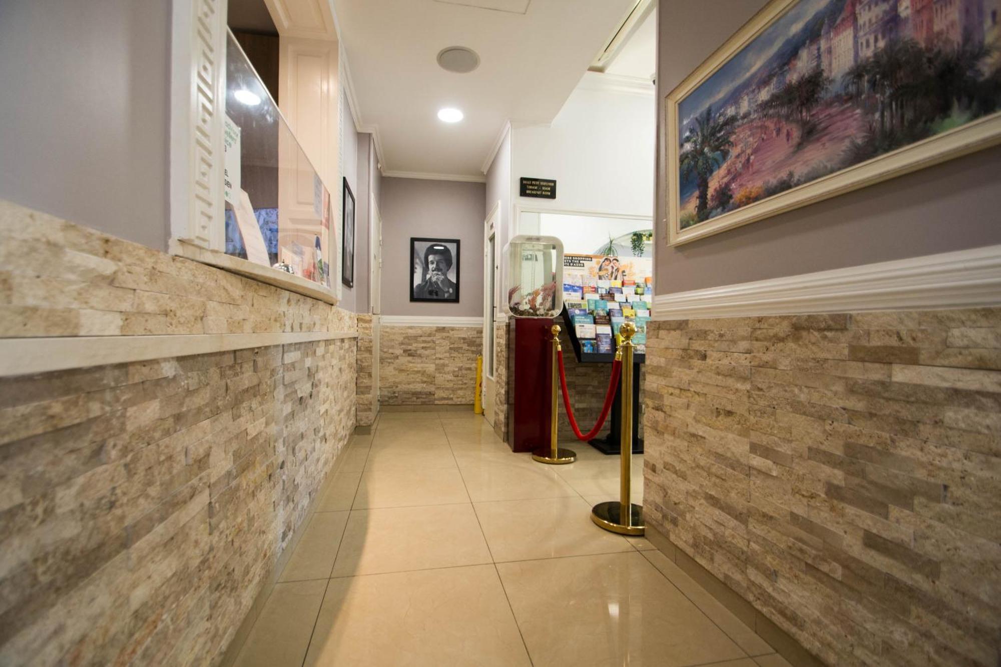 Hotel Parisien Nice